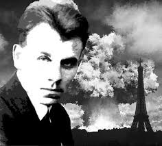 Lorsque les livres de son immense bibliothèque commencent à s’effacer et que les meurtres se succèdent, un libraire amnésique — schizophrène ? — vivant coupé du monde, doit au plus vite retrouver son identité avant que le monde ne s’écroule. Pour cela, il se voit contraint de remonter à l’origine d’un livre : le ‘‘Voyage au bout de la nuit’’ de Louis Ferdinand Céline. Dans sa quête, il va se trouver confronté à plusieurs personnages énigmatiques. Les personnages du ‘‘Voyage’’ mystérieuseme
